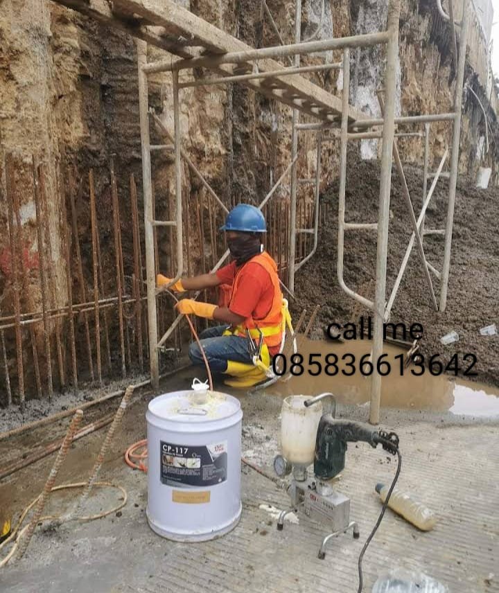 Proyek Kolam Renang